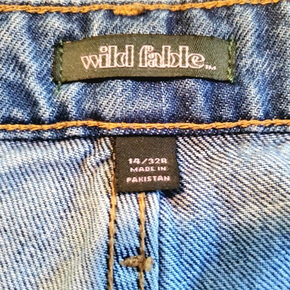 Womens "Highest Rise" Denim Embroidered Shorts - Picture 4 of 4